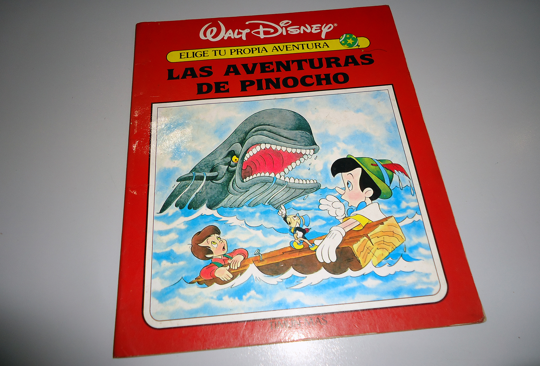 Walt Disney Elige Tu Propia Aventura: Las Aventuras de Pinocho (Edición Ilustrada)