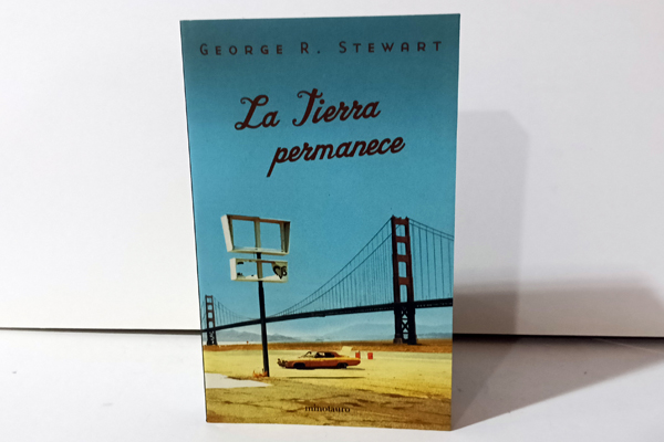 La Tierra Permanece
