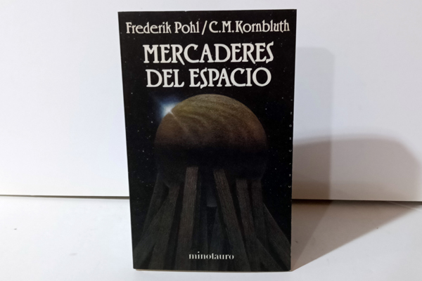 Mercaderes del espacio